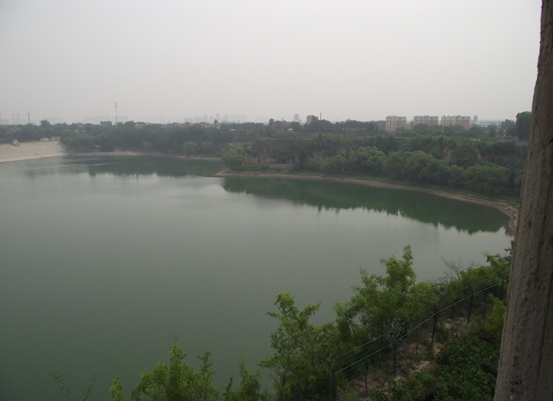 05.jpg